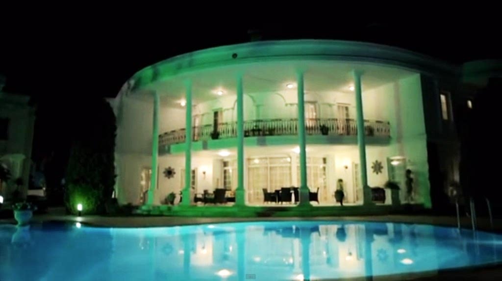 Medcezir Dizisi Evi, Havuz, peyzaj 
