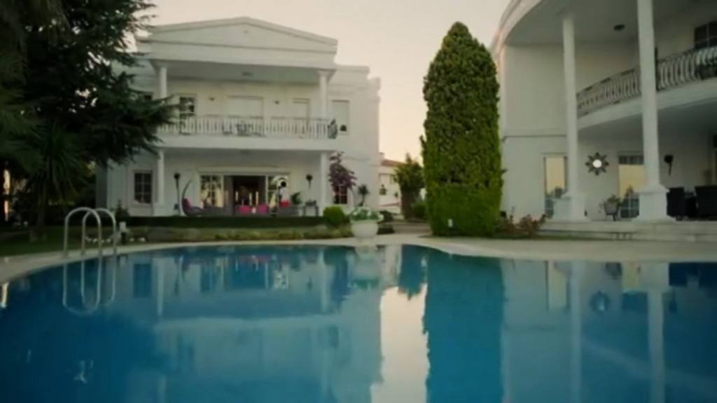medcezir dizisi Ev, Villa